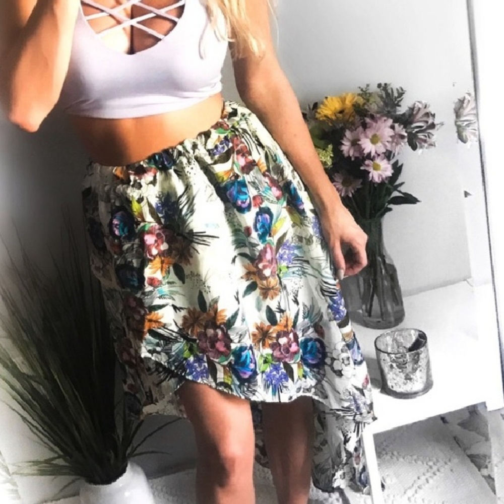 💥High Low Skirt